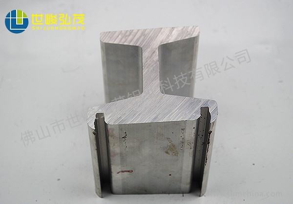 高鐵地鐵導(dǎo)電軌鋁合金型材