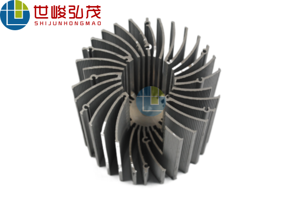 深加工太陽(yáng)花鋁型材散熱器-3